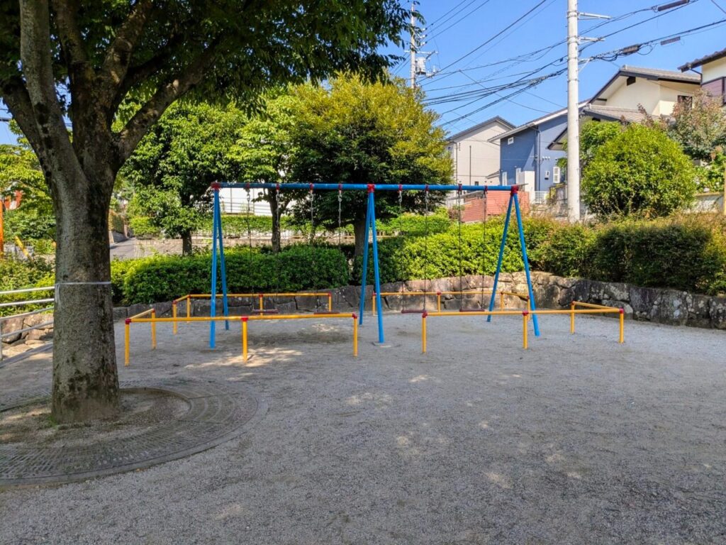 日野市南平「ほほえみ公園」